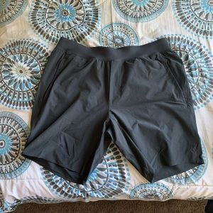 Lululemon short